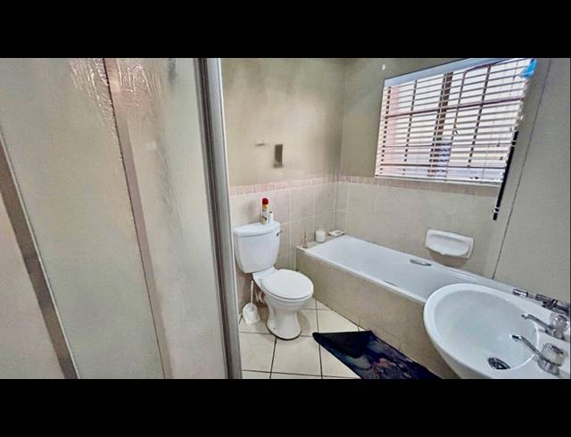 3 BEDROOM TOWNHOUSE FOR SALE IN EQUESTRIA